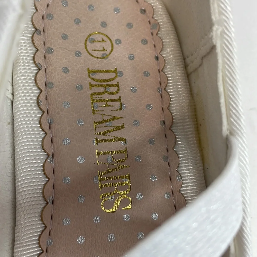 New Dream Pairs Girl’s Angie 2 White Mary Jane Shoes Size 11 Toddler